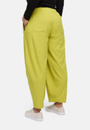 'Livia' Bukser – Bred Pasform, enkelt Design, & stræk