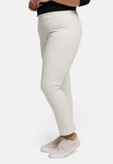 'Niva' Tapered Pants – soft stretch & slim silhouette